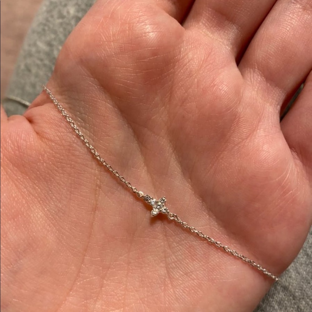 Brand new necklace